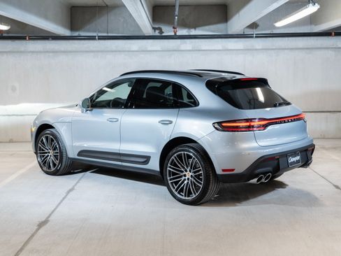 Certified 2026 Porsche Macan AWD/4WD image 3