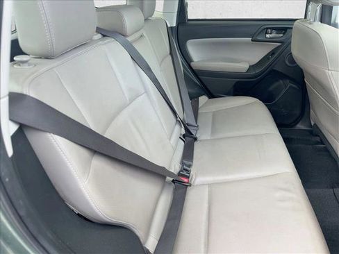 Used 2016 Subaru Forester 2.5i Touring w/ Eyesight & Navigation System image 22
