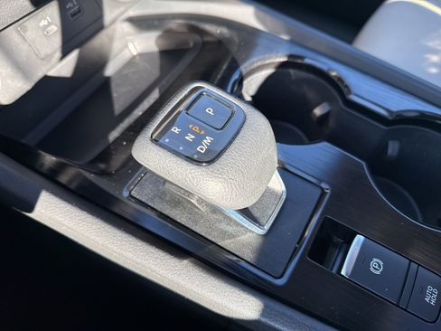 Used 2023 Nissan Rogue SV w/ SV Premium Package image 22