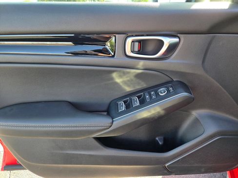 Used 2022 Honda Civic Sport Touring image 15