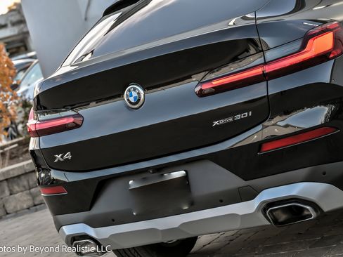 Used 2024 BMW X4 xDrive30i image 15