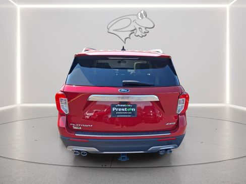 Used 2022 Ford Explorer Platinum w/ Equipment Group 601A AWD/4WD image 4