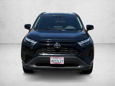 Used 2025 Toyota RAV4 XLE FWD image 2
