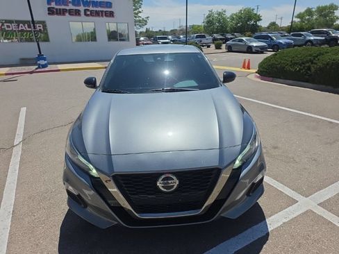 Used 2022 Nissan Altima 2.5 SR FWD image 11