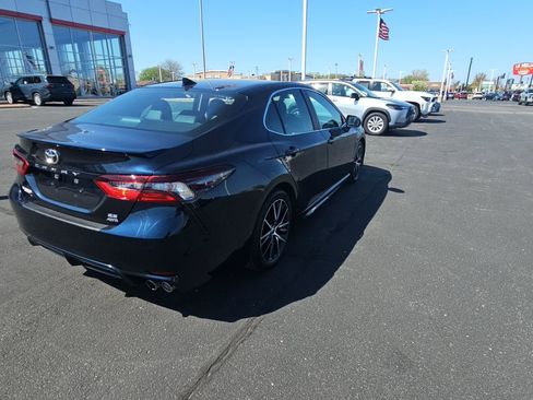 Certified 2021 Toyota Camry SE w/ Cold Weather Package AWD/4WD image 3