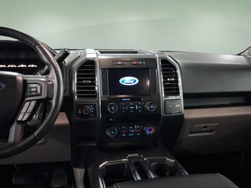 Used 2017 Ford F150 XLT w/ Equipment Group 302A Luxury AWD/4WD image 9