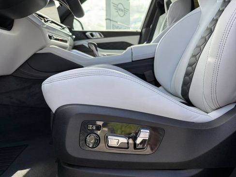 Used 2026 BMW X5 M Competition w/ Executive Package AWD/4WD image 25