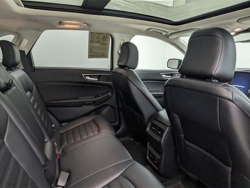 Certified 2022 Ford Edge SEL w/ Convenience Package image 37
