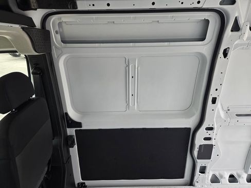 New 2026 RAM ProMaster 2500 w/ Convenience Group FWD image 15