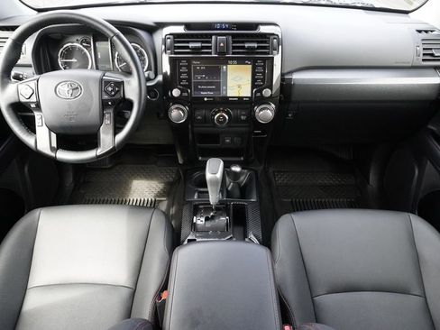 Used 2024 Toyota 4Runner TRD Off-Road Premium AWD/4WD image 9