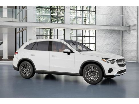 New 2026 Mercedes-Benz GLC 300 4MATIC image 13