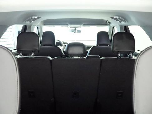 Used 2023 Ford Explorer XLT w/ Equipment Group 202A image 21