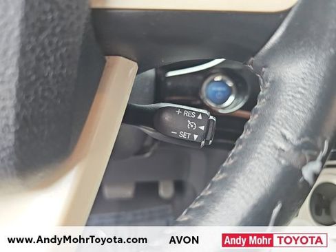 Used 2016 Toyota Prius Four image 16