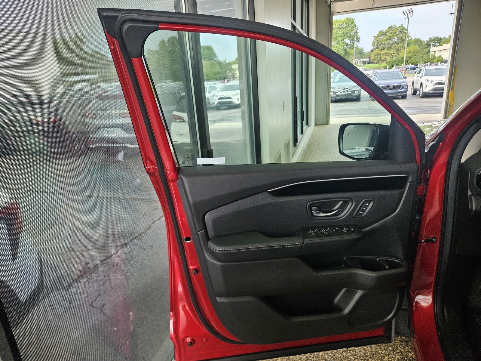 Used 2026 Honda Passport RTL image 17