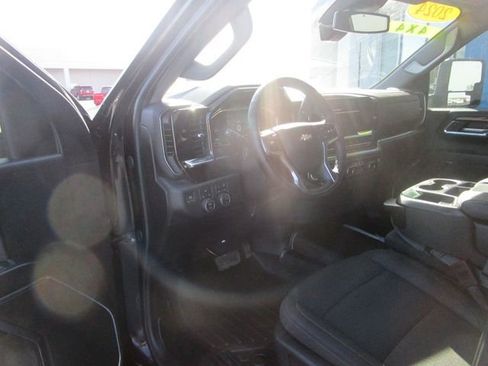 Certified 2024 Chevrolet Silverado 3500 LT w/ Safety Package image 19