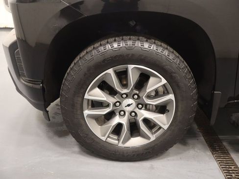 Used 2022 Chevrolet Silverado 1500 RST w/ Z71 Off-Road Package AWD/4WD image 24