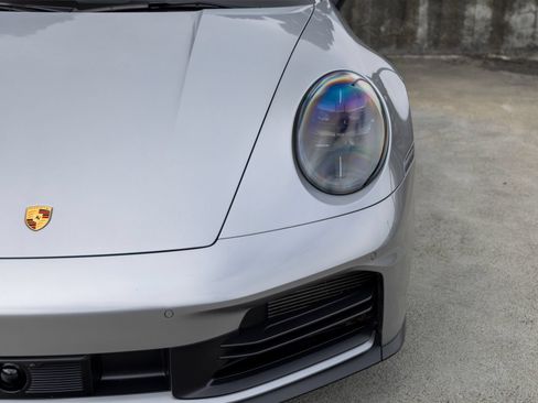 Certified 2025 Porsche 911 Carrera RWD image 16