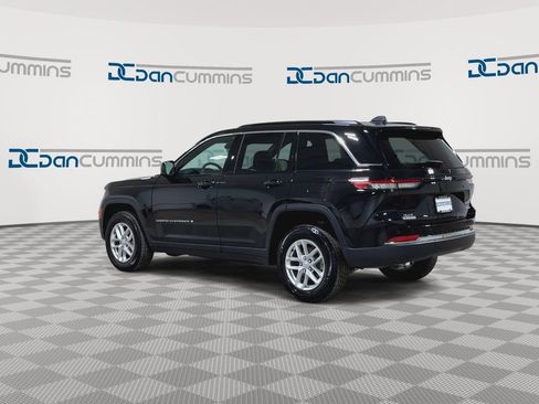 Used 2025 Jeep Grand Cherokee Laredo X w/ Luxury Tech Group I image 6
