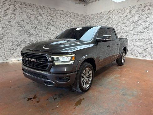 Used 2022 RAM 1500 Laramie w/ Sport Appearance Package AWD/4WD image 3