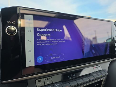 Used 2025 Toyota Camry XSE image 21