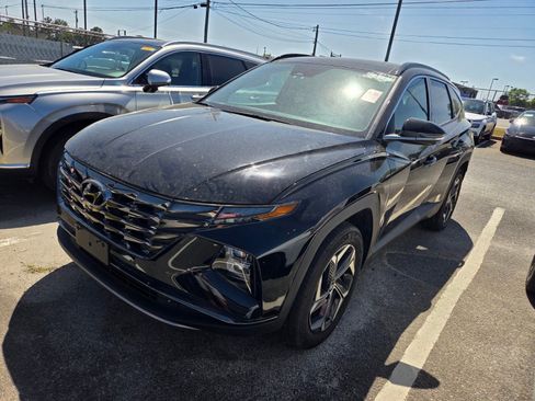 Used 2023 Hyundai Tucson Limited AWD/4WD image 3