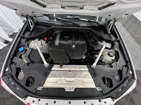 Used 2019 BMW X4 xDrive30i w/ M Sport Package 2 AWD/4WD image 30
