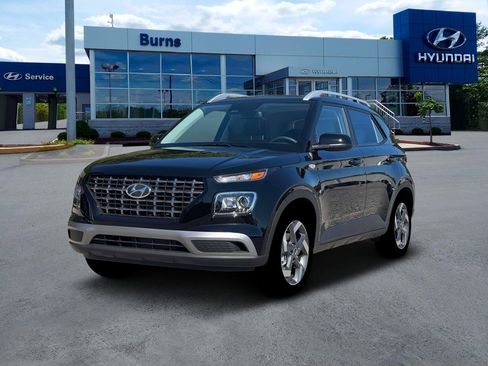 New 2026 Hyundai Venue SEL image 1