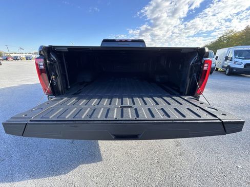 Used 2025 GMC Sierra 3500 Denali w/ Denali Reserve Package image 21