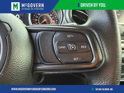 Used 2021 Jeep Wrangler Unlimited Sport AWD/4WD image 16