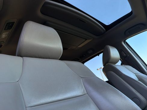 Used 2013 Honda Odyssey Touring image 16
