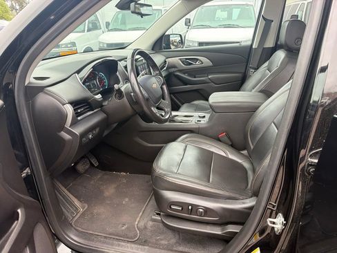 Used 2019 Chevrolet Traverse RS AWD/4WD image 28