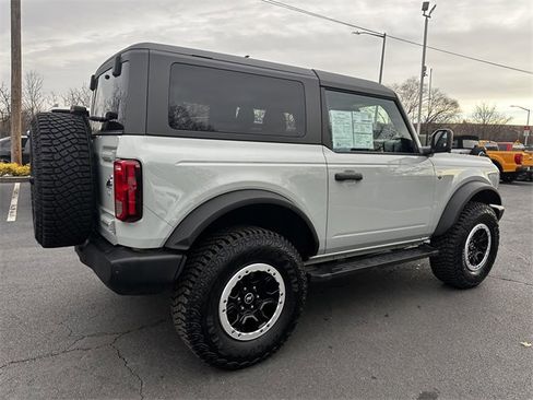 Certified 2024 Ford Bronco Big Bend w/ Sasquatch Package image 5