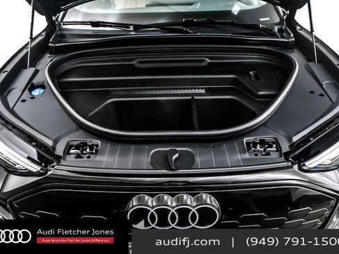 Used 2025 Audi Q6 e-tron Premium Plus w/ Premium Plus image 11