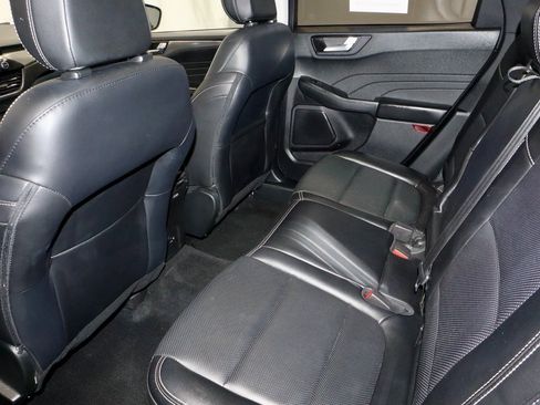 Certified 2022 Ford Escape Titanium w/ Class II Trailer Tow Package image 22