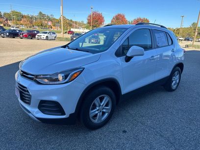 Used 2022 Chevrolet Trax LT w/ Driver Confidence Package