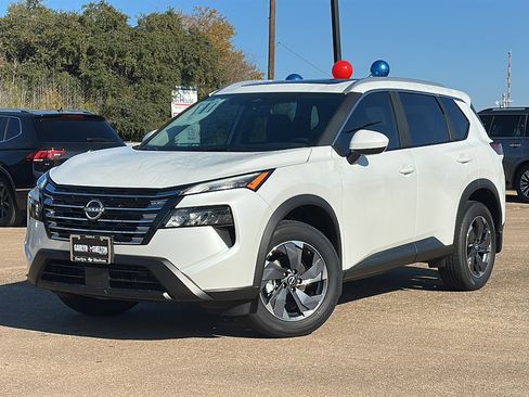 New 2026 Nissan Rogue SV w/ SV Premium Package image 2