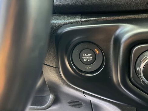 Certified 2022 Jeep Wrangler Unlimited High Altitude image 23