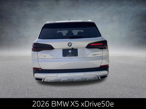 New 2026 BMW X5 xDrive50e image 4