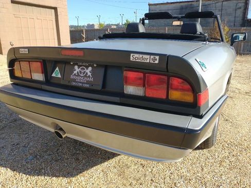 Used 1986 Alfa Romeo Spider Veloce image 53