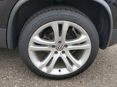 Used 2013 Volkswagen Tiguan SEL FWD image 6
