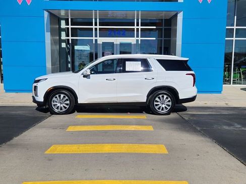 Used 2025 Hyundai Palisade SEL image 2