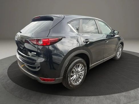 Used 2017 MAZDA CX-5 Touring w/ Preferred Equipment Package AWD/4WD image 5