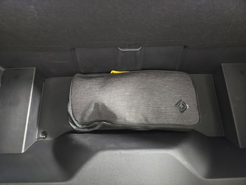 Used 2023 Rivian R1T Adventure image 14