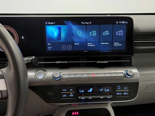 Used 2025 Hyundai Kona SEL FWD image 33