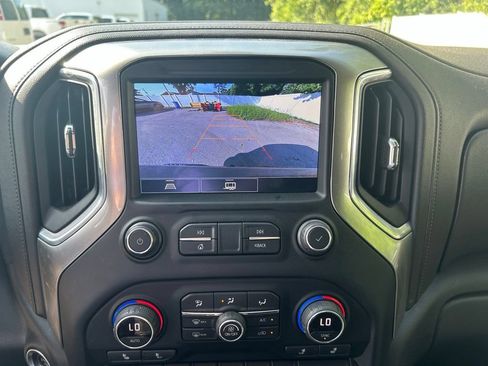 Used 2021 Chevrolet Silverado 1500 RST w/ Convenience Package II AWD/4WD image 17