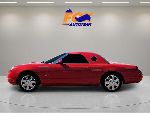 Used 2003 Ford Thunderbird image 2
