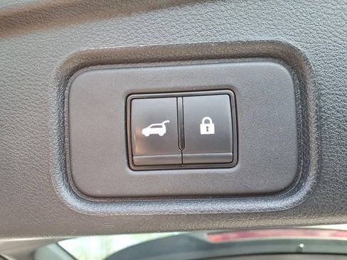Certified 2023 Nissan Pathfinder SL w/ SL Premium Package AWD/4WD image 15