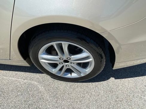 Used 2018 Ford Fusion S FWD image 15