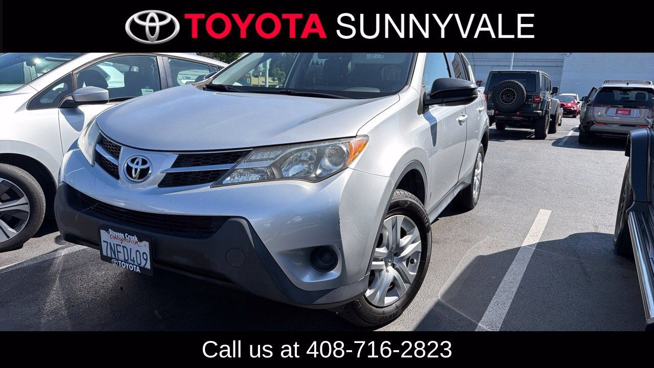 Used 2015 Toyota RAV4 LE FWD image 1