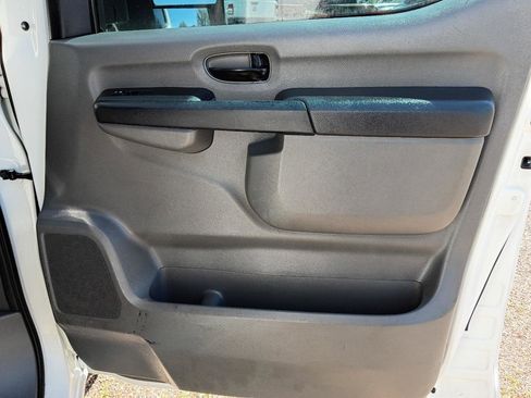 Used 2020 Nissan NV 1500 SV RWD image 15